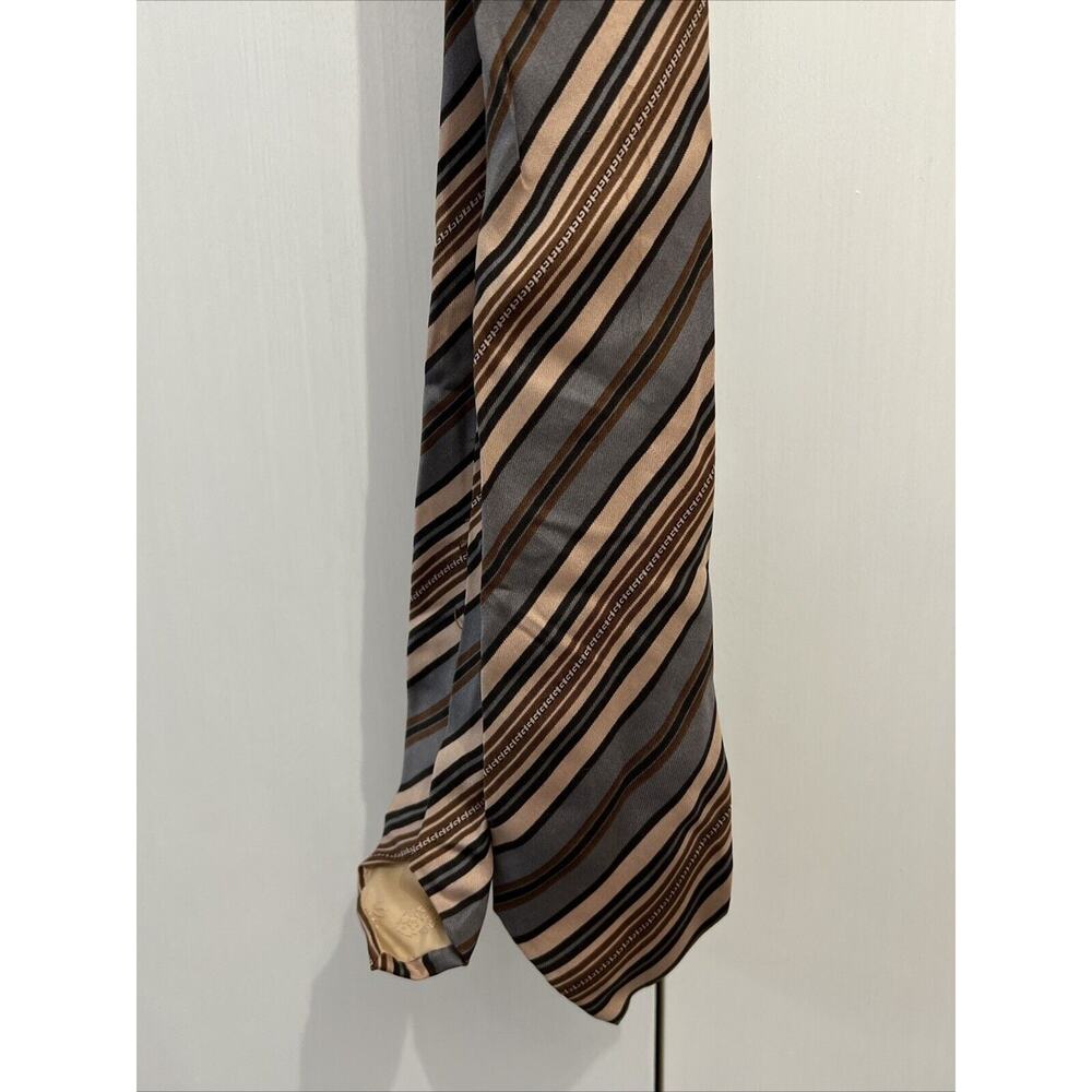 VTG Gucci Striped ALL SILK Neck Tie Preppy Designer Logo